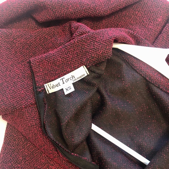 Velvet Torch Mock Neck Long Sleeve Skater burgundy - Picture 3 of 5